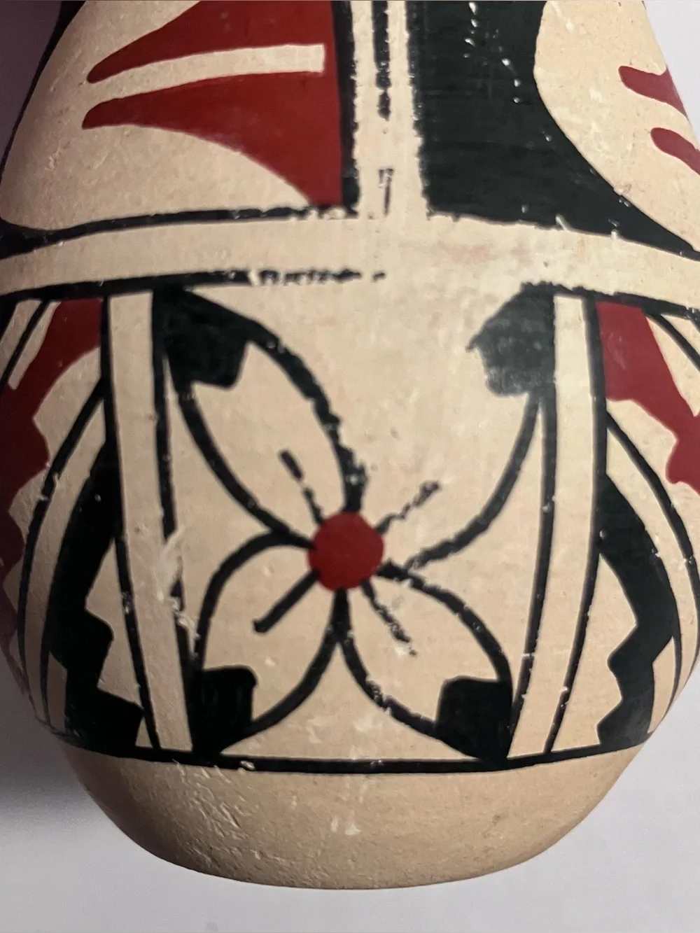JEMEZ PUEBLO Pottery Bud Vase / SIGNED ‘JC’ / 3 Inches / NEW MEXICO Native Clay